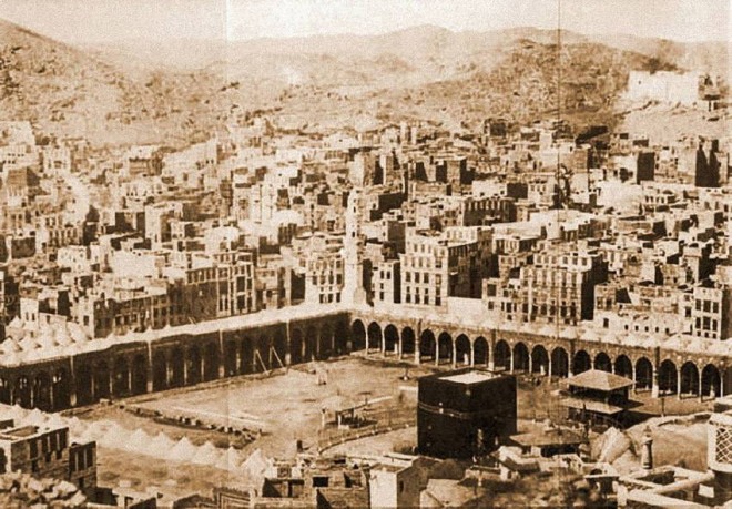 insanlar-icin-ilk-kurulan-kutsal-ev